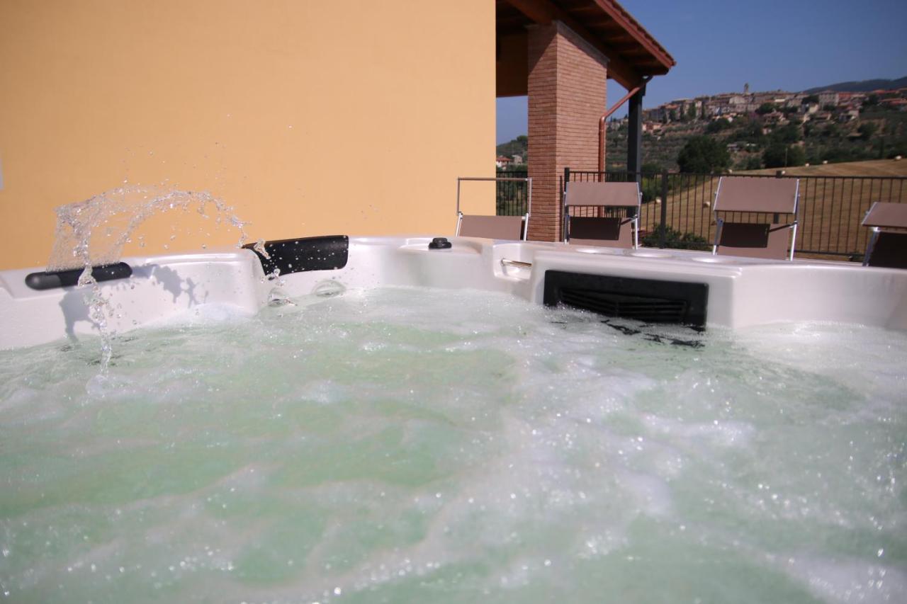 Al Ginepro Bed & Breakfast Montecchio  Exterior photo
